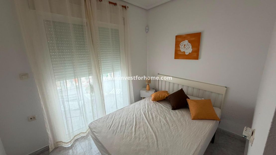 Verkoop - Appartement - Torrevieja - Centro