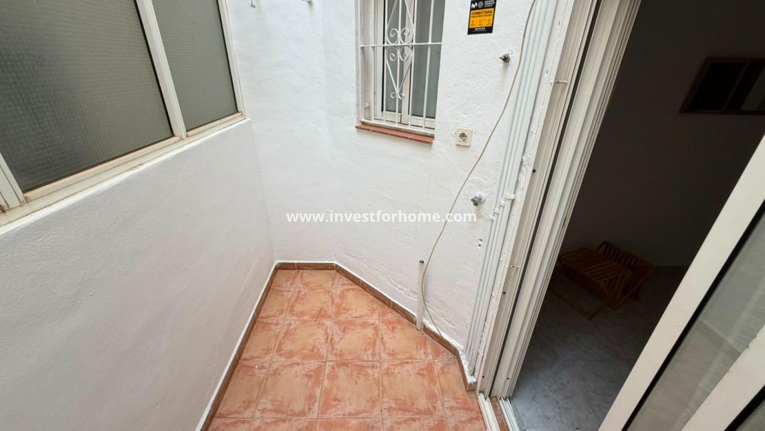 Verkoop - Appartement - Torrevieja - Centro