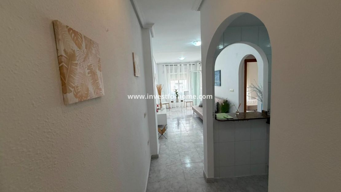Verkoop - Appartement - Torrevieja - Centro