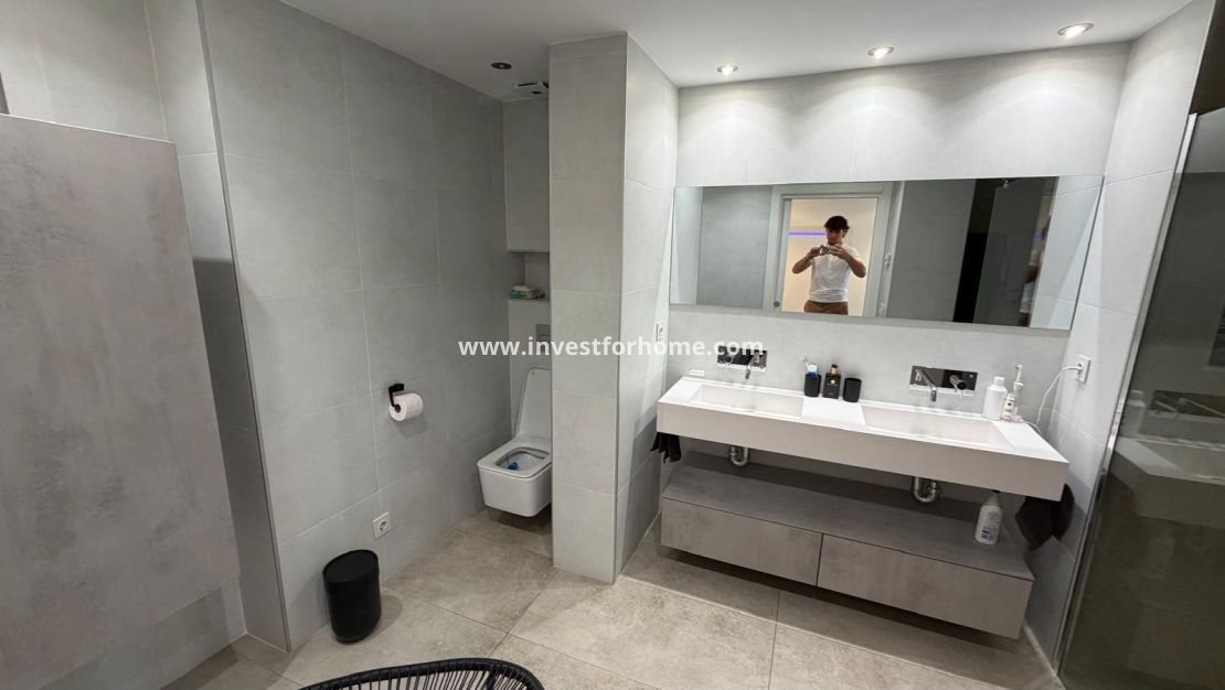 Verkoop - Appartement - Torrevieja - Centro
