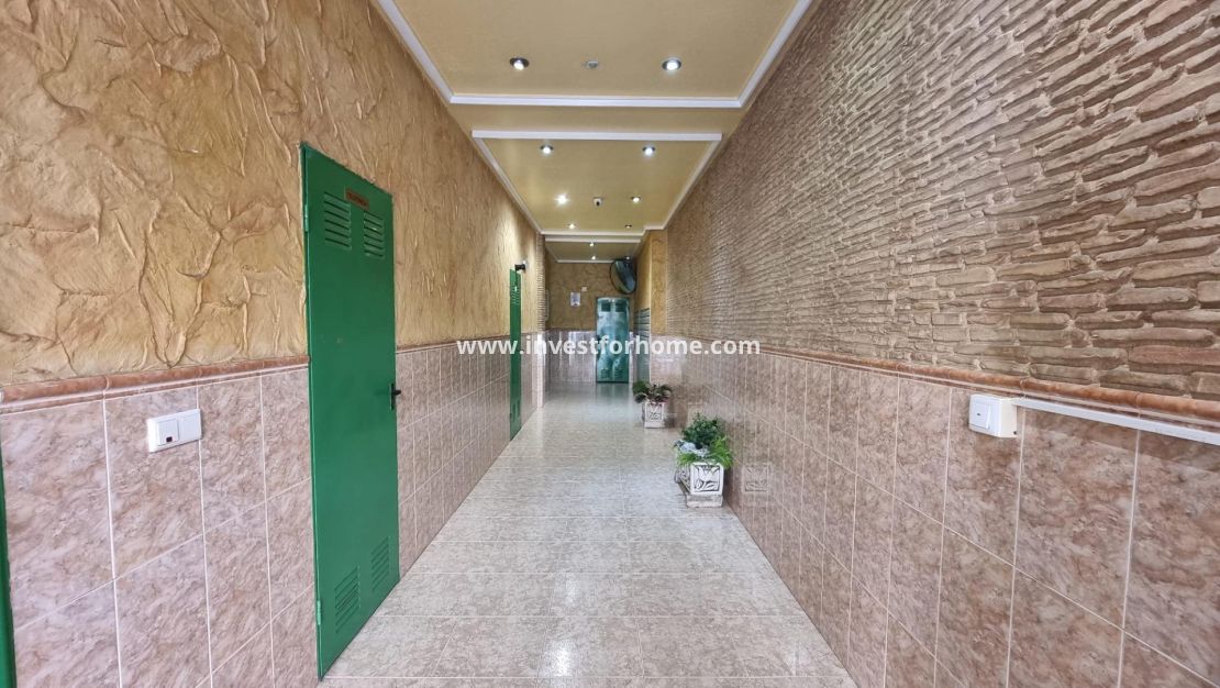 Verkoop - Appartement - Torrevieja - Centro