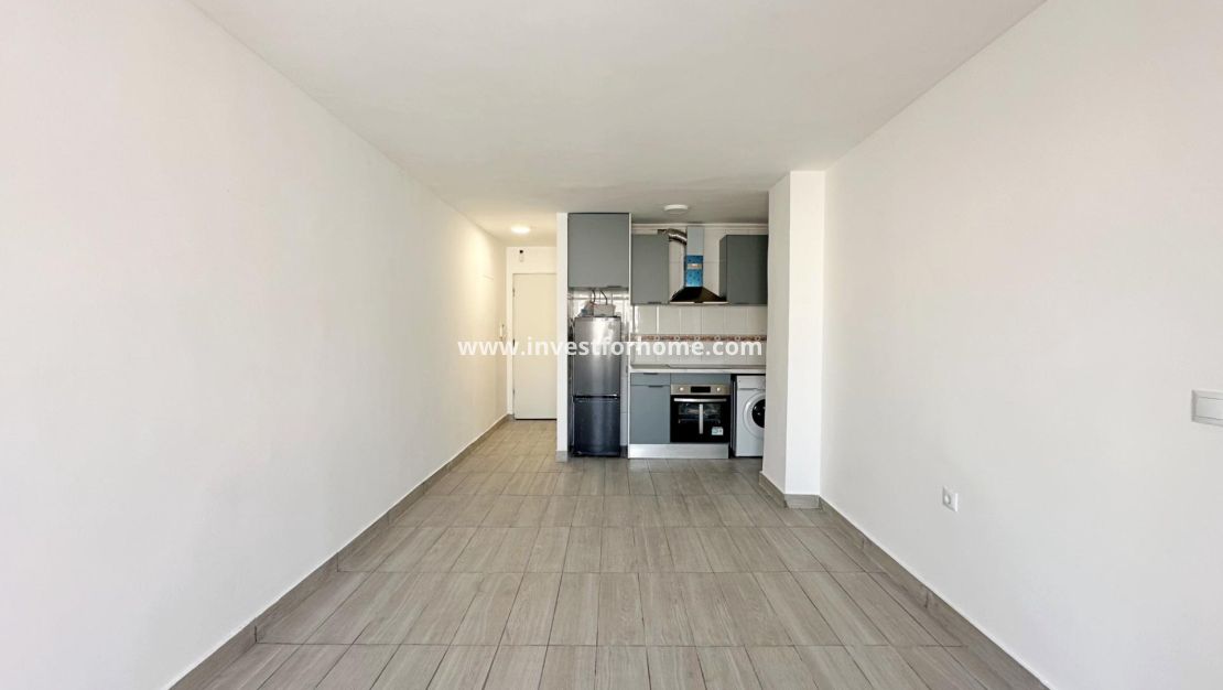 Verkoop - Appartement - Torrevieja - Centro