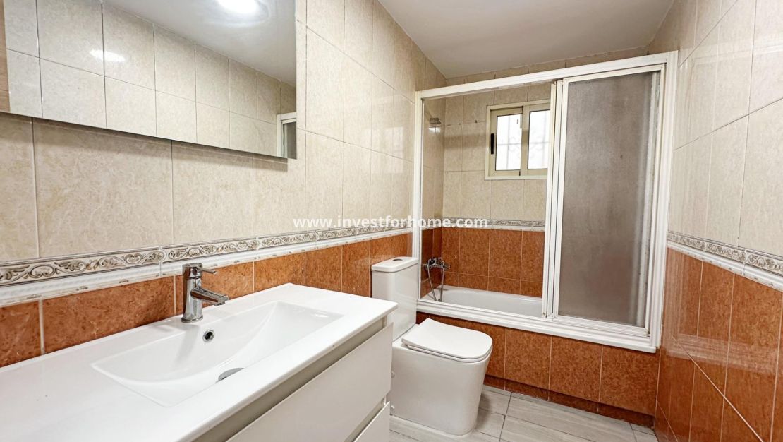 Verkoop - Appartement - Torrevieja - Centro