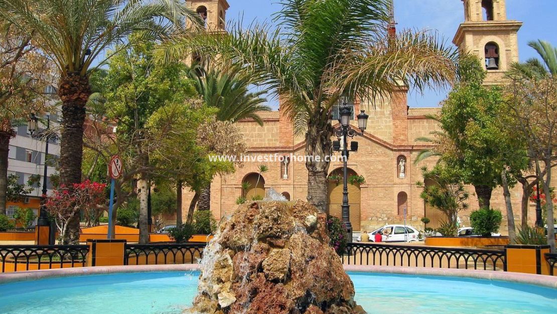 Verkoop - Appartement - Torrevieja - Centro