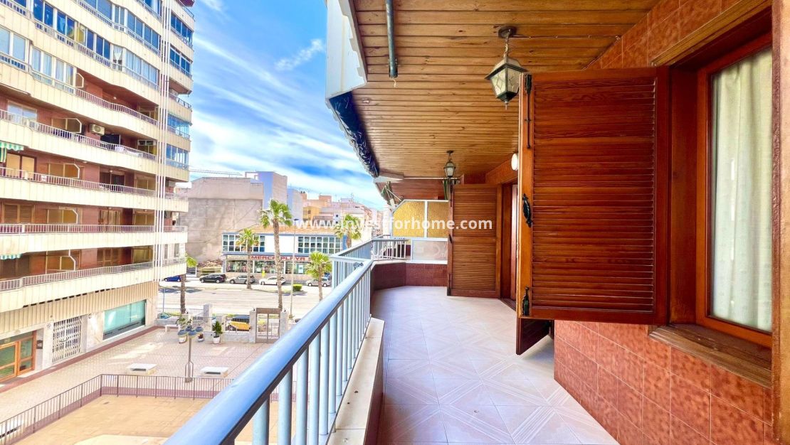 Verkoop - Appartement - Torrevieja - Centro