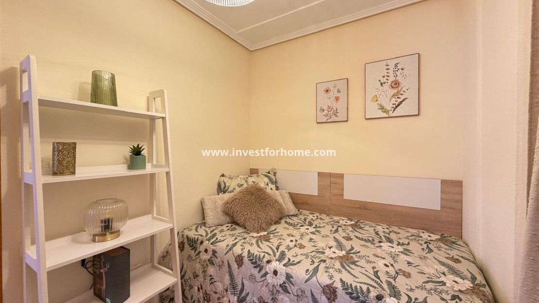 Verkoop - Appartement - Torrevieja - Centro