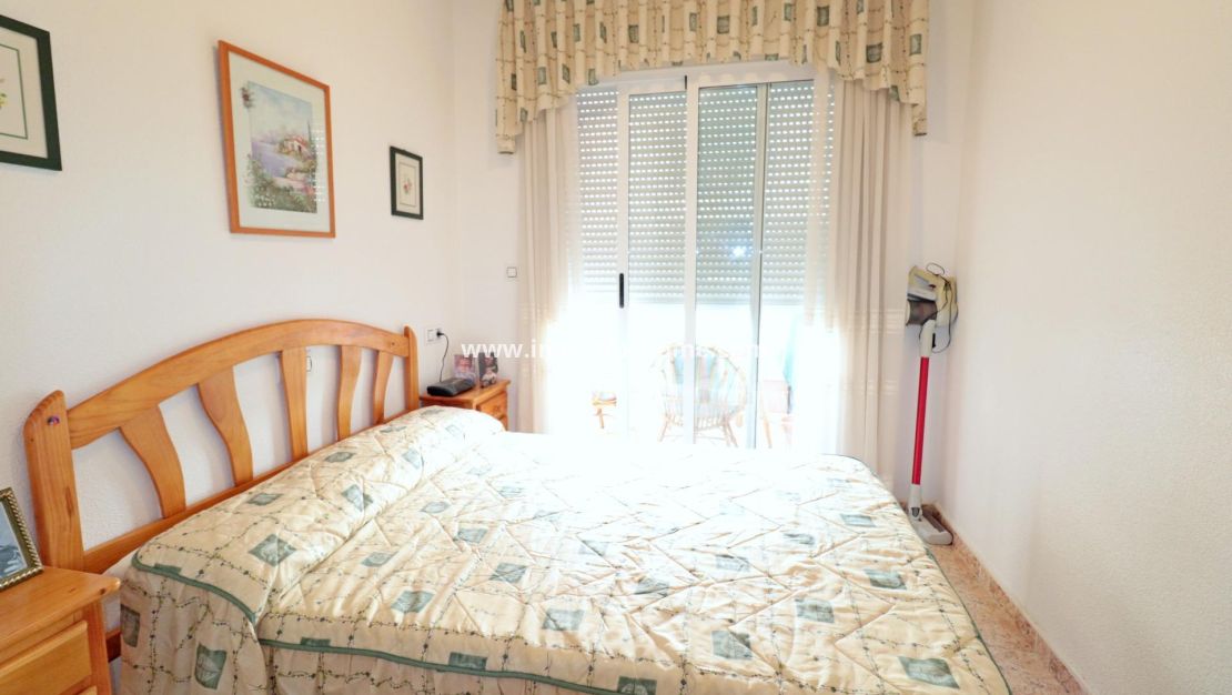 Verkoop - Appartement - Torrevieja - Centro
