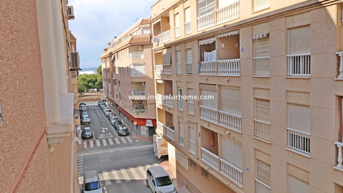 Verkoop - Appartement - Torrevieja - Centro