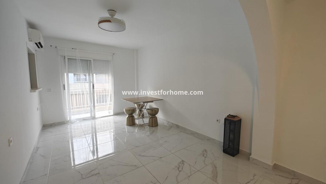 Verkoop - Appartement - Torrevieja - Centro