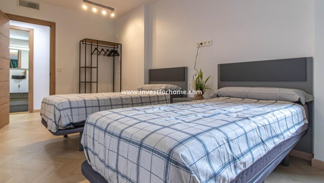 Verkoop - Appartement - Torrevieja - Costa Blanca