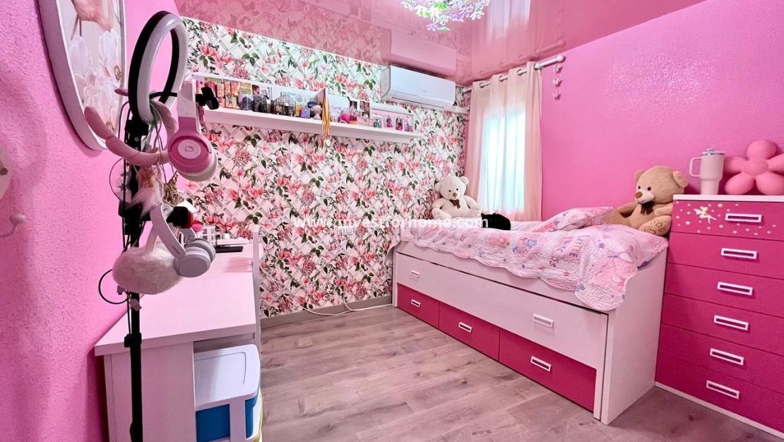 Verkoop - Appartement - Torrevieja - Costa Blanca