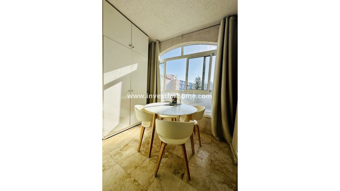 Verkoop - Appartement - Torrevieja - Costa Blanca