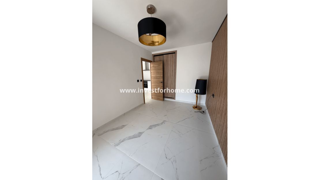 Verkoop - Appartement - Torrevieja - Costa Blanca