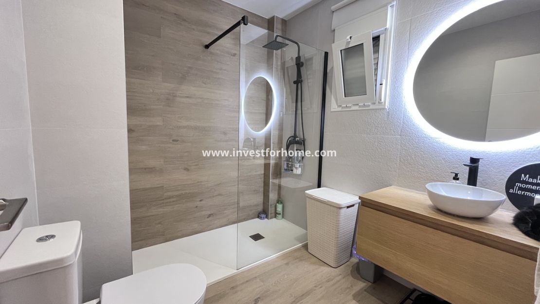 Verkoop - Appartement - Torrevieja - Costa Blanca