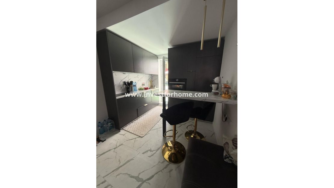 Verkoop - Appartement - Torrevieja - Costa Blanca