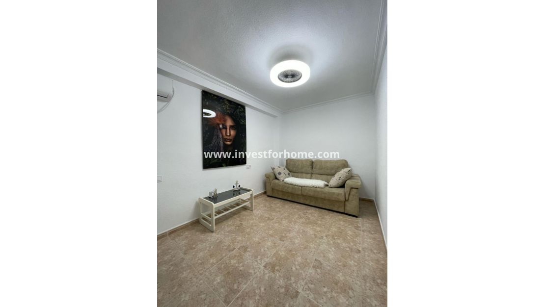 Verkoop - Appartement - Torrevieja - Costa Blanca