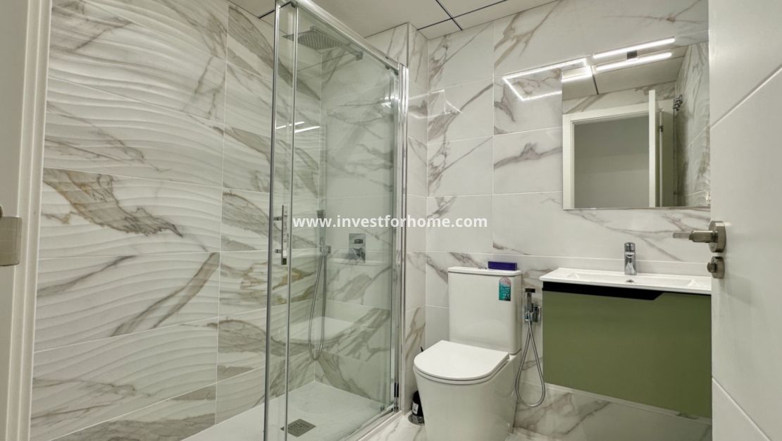 Verkoop - Appartement - Torrevieja - Costa Blanca