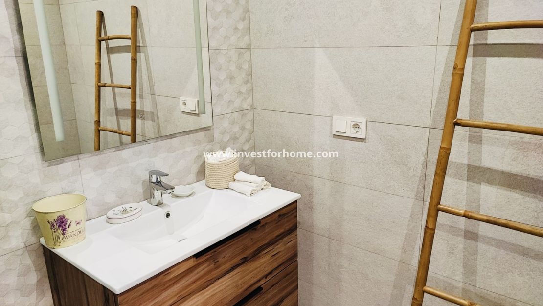 Verkoop - Appartement - Torrevieja - Costa Blanca