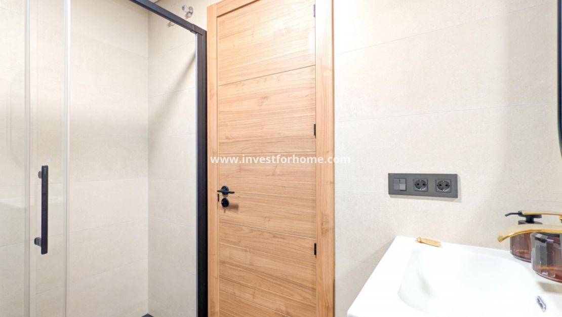 Verkoop - Appartement - Torrevieja - Costa Blanca