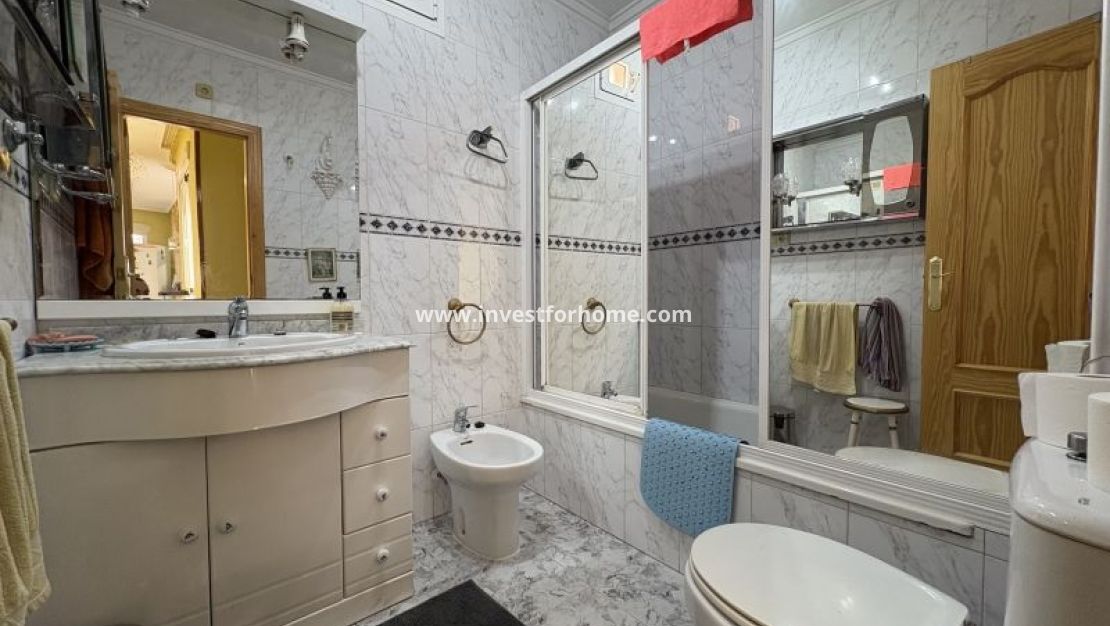 Verkoop - Appartement - Torrevieja - Costa Blanca