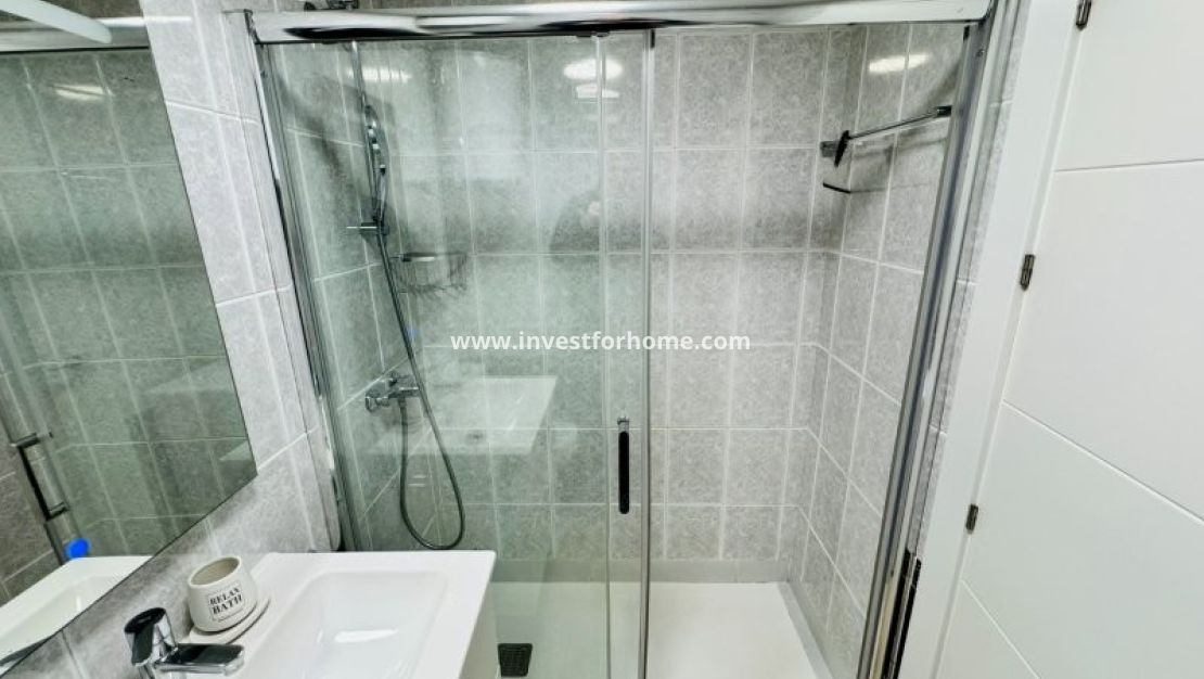 Verkoop - Appartement - Torrevieja - Costa Blanca