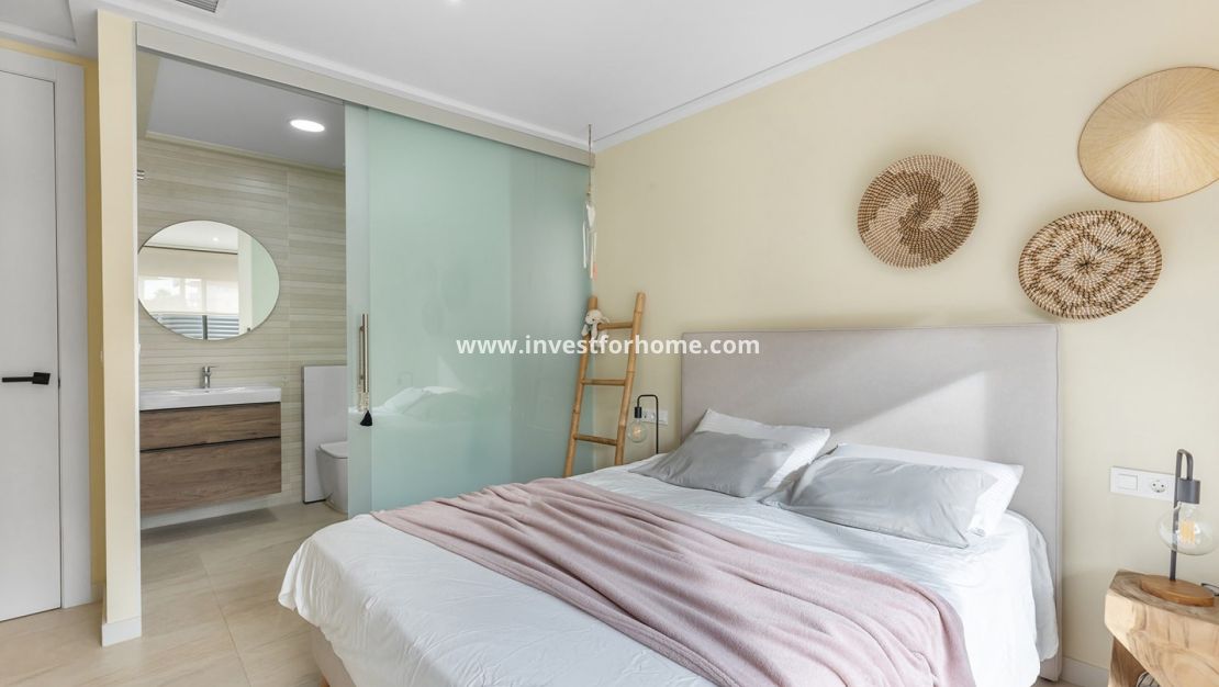 Verkoop - Appartement - Torrevieja - Costa Blanca