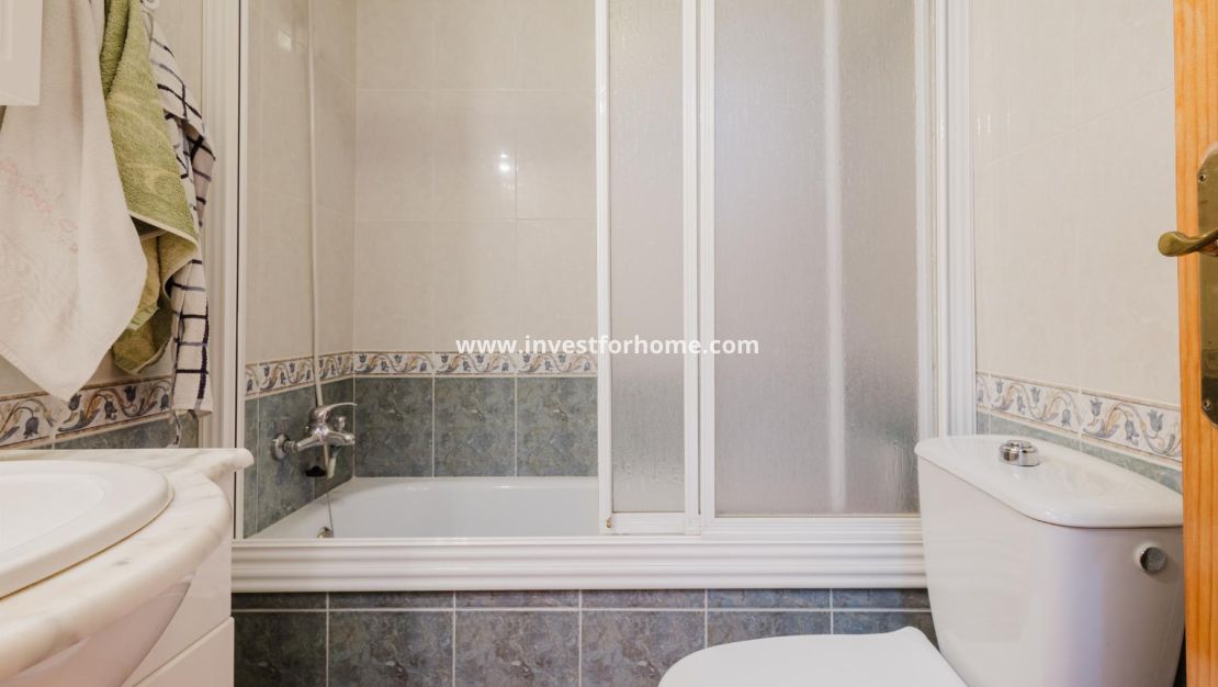 Verkoop - Appartement - Torrevieja - Costa Blanca