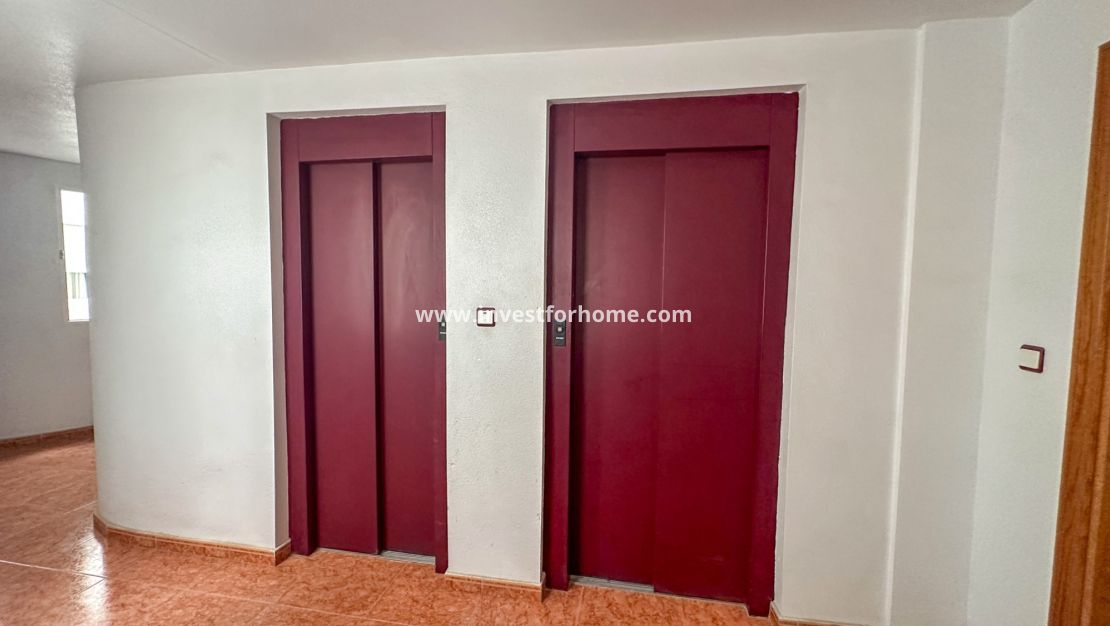 Verkoop - Appartement - Torrevieja - Costa Blanca