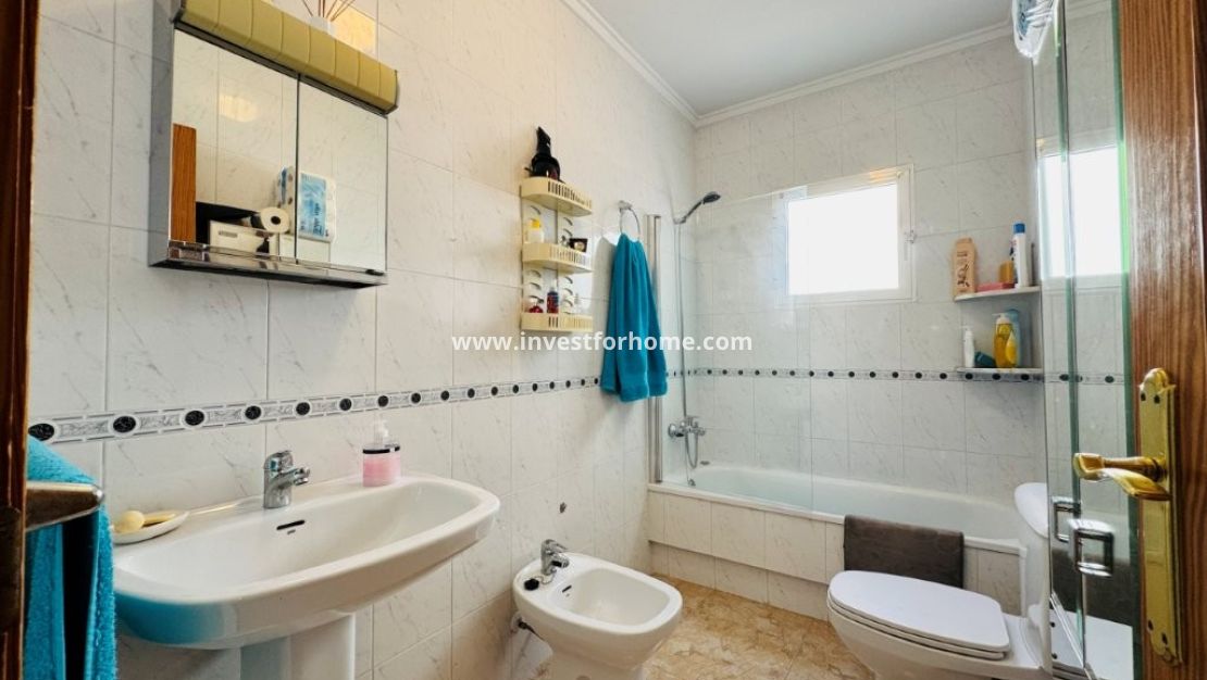 Verkoop - Appartement - Torrevieja - Costa Blanca
