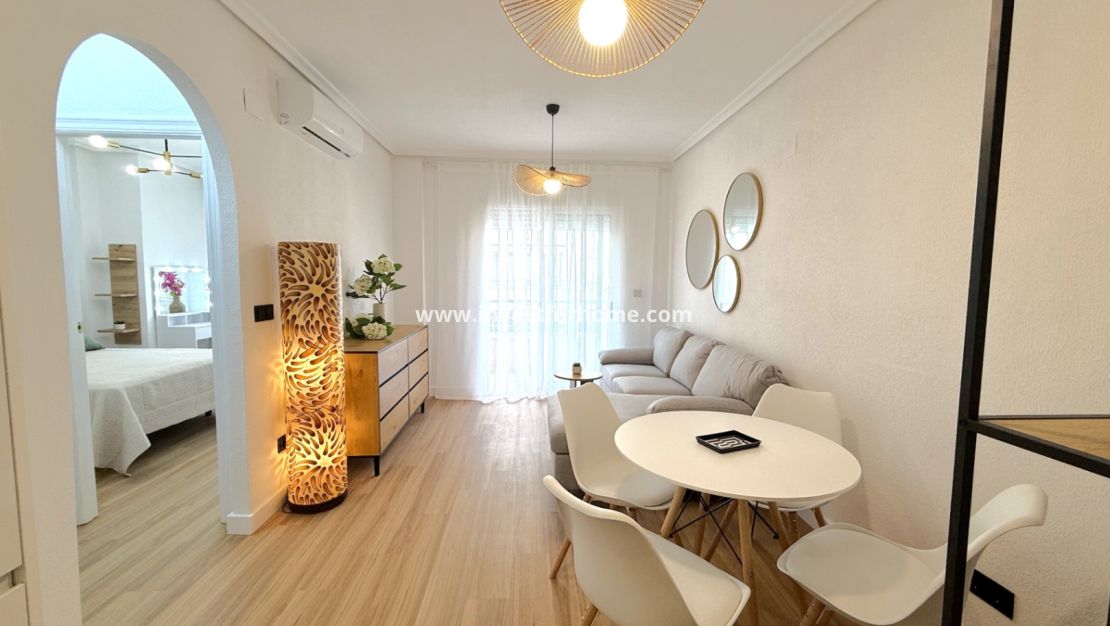 Verkoop - Appartement - Torrevieja - Costa Blanca