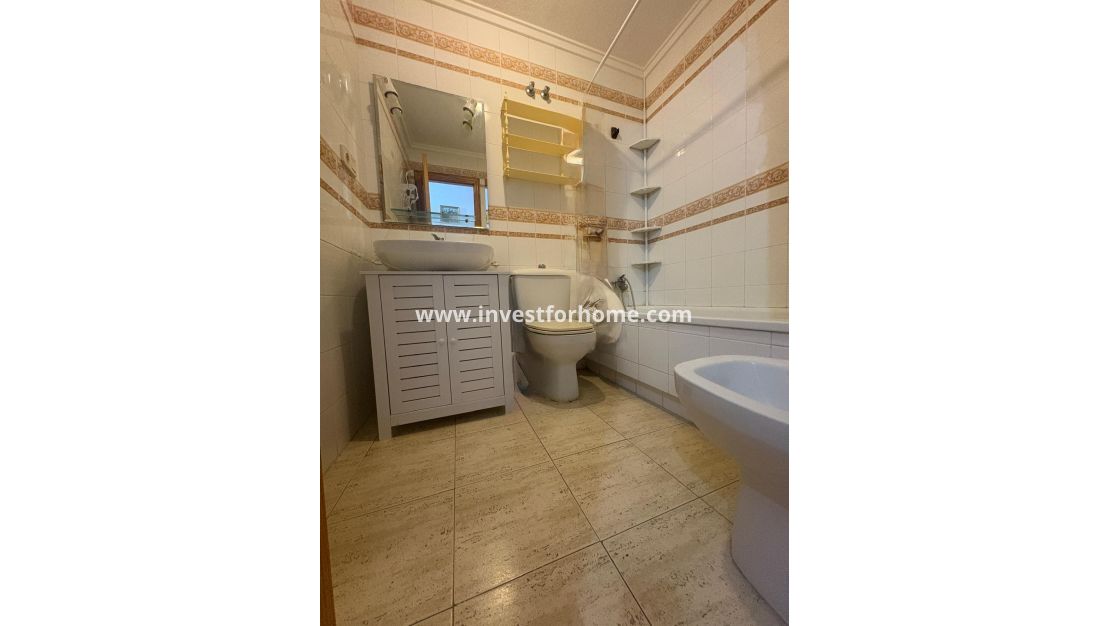 Verkoop - Appartement - Torrevieja - Costa Blanca