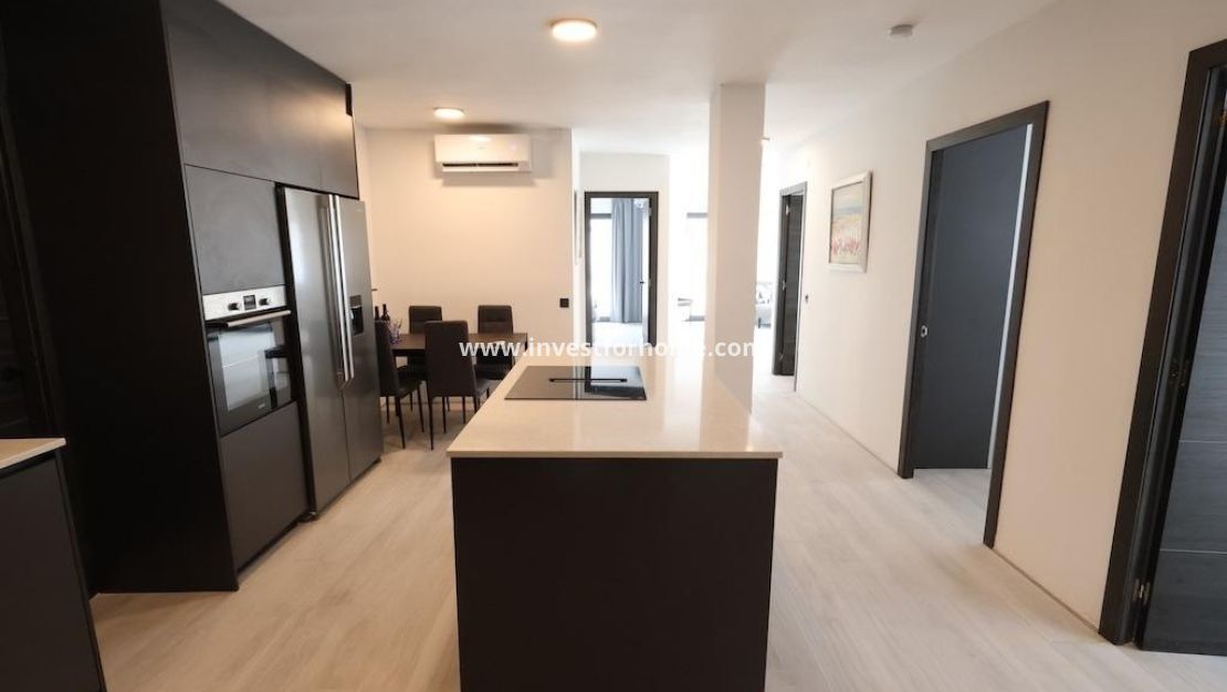 Verkoop - Appartement - Torrevieja - Costa Blanca