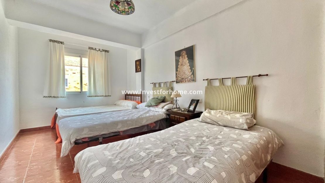 Verkoop - Appartement - Torrevieja - Estacion De Autobuses