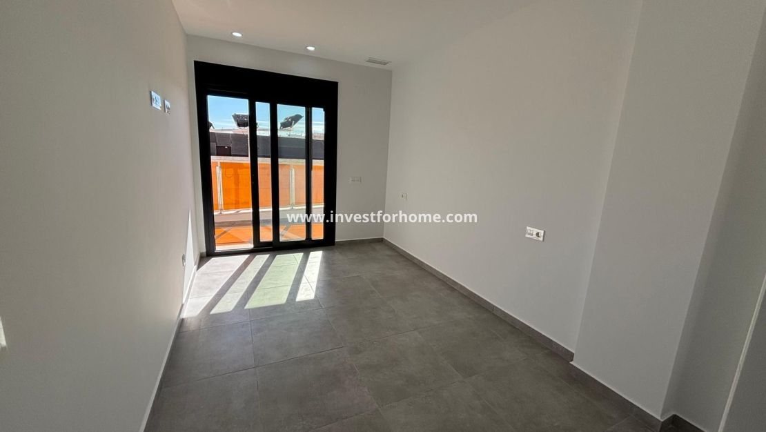 Verkoop - Appartement - Torrevieja - Estacion De Autobuses