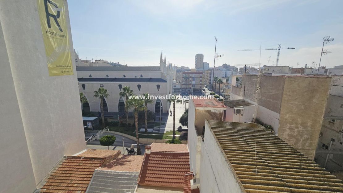 Verkoop - Appartement - Torrevieja - Estacion De Autobuses