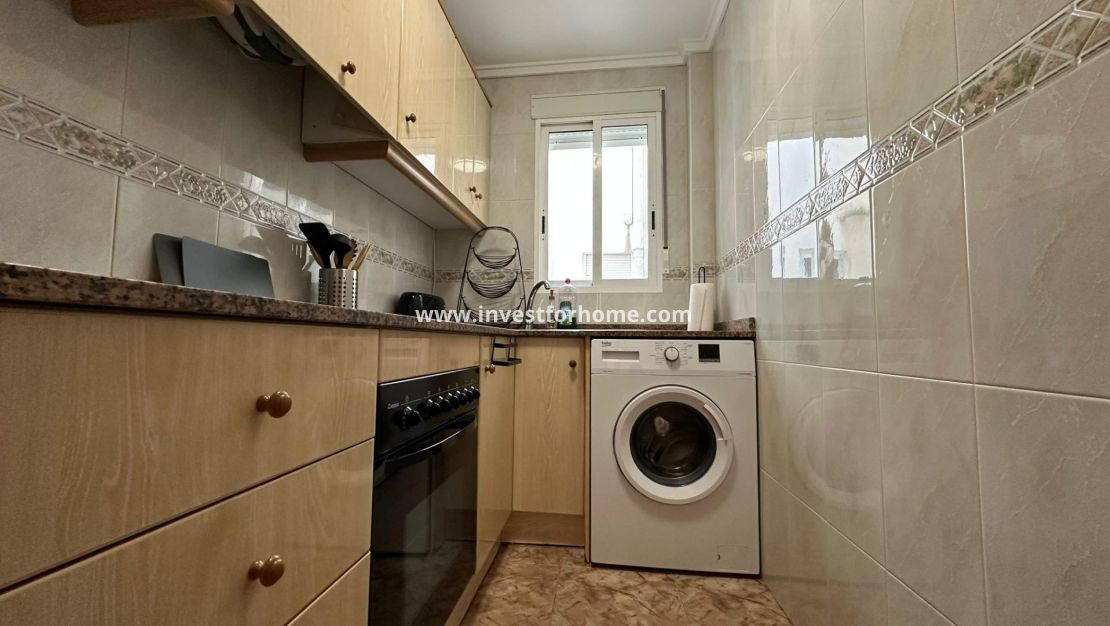 Verkoop - Appartement - Torrevieja - Estacion De Autobuses