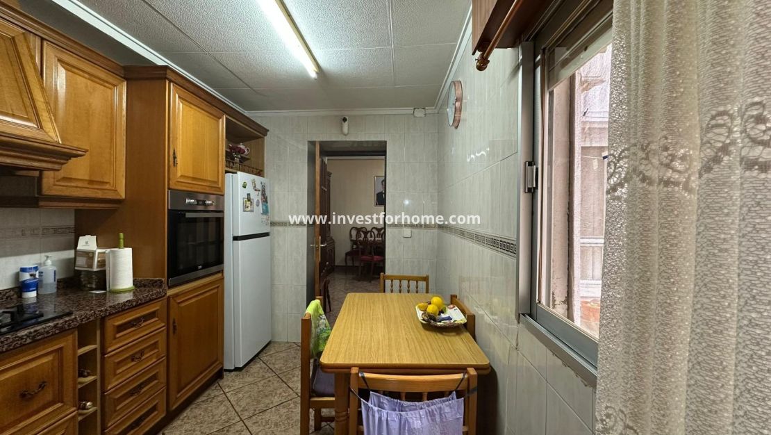 Verkoop - Appartement - Torrevieja - Estacion De Autobuses
