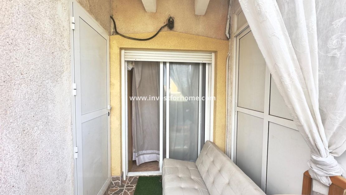 Verkoop - Appartement - Torrevieja - Estacion De Autobuses