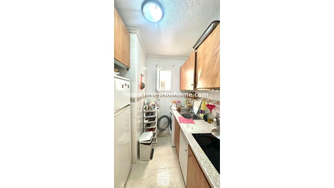 Verkoop - Appartement - Torrevieja - Estacion De Autobuses