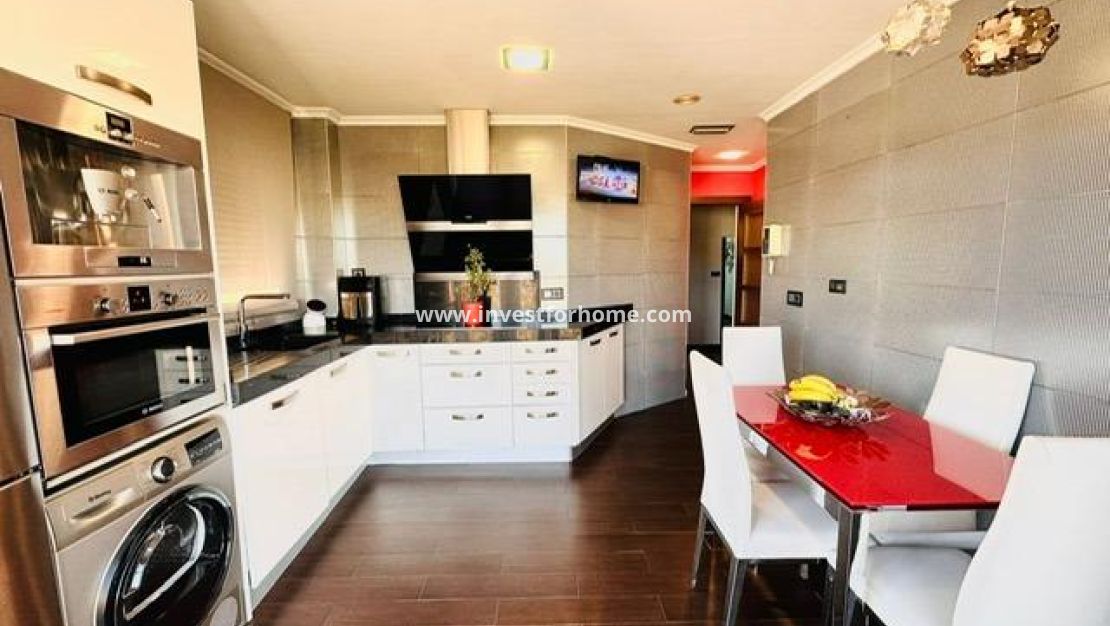 Verkoop - Appartement - Torrevieja - Estacion De Autobuses