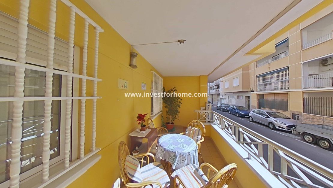 Verkoop - Appartement - Torrevieja - Estacion De Autobuses