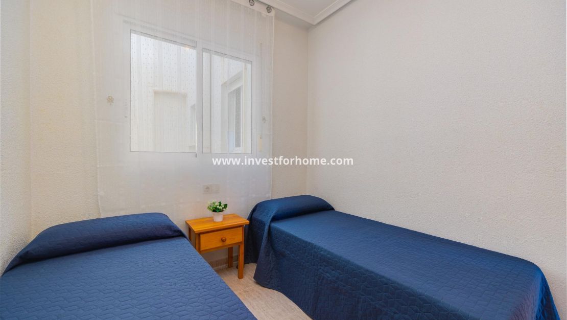 Verkoop - Appartement - Torrevieja - Estacion De Autobuses