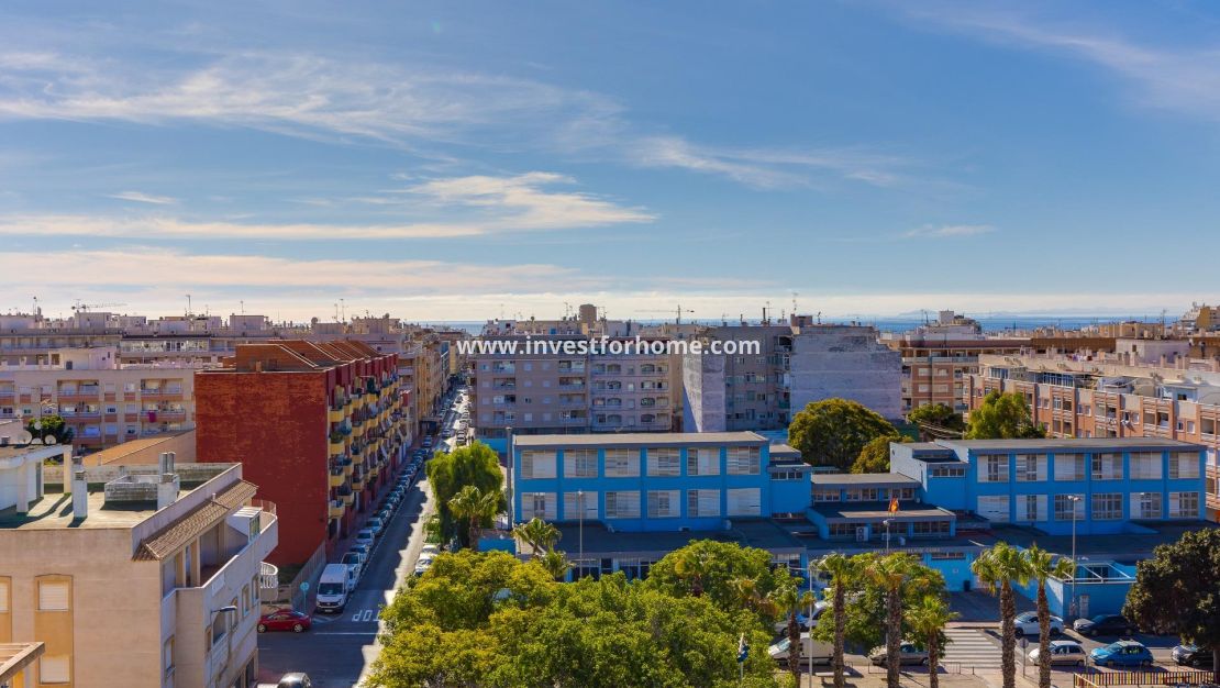 Verkoop - Appartement - Torrevieja - Estacion De Autobuses