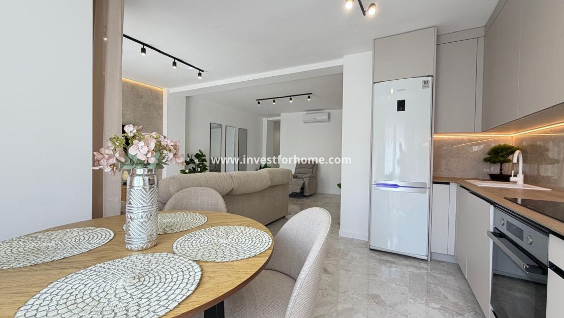 Verkoop - Appartement - Torrevieja - Estacion De Autobuses