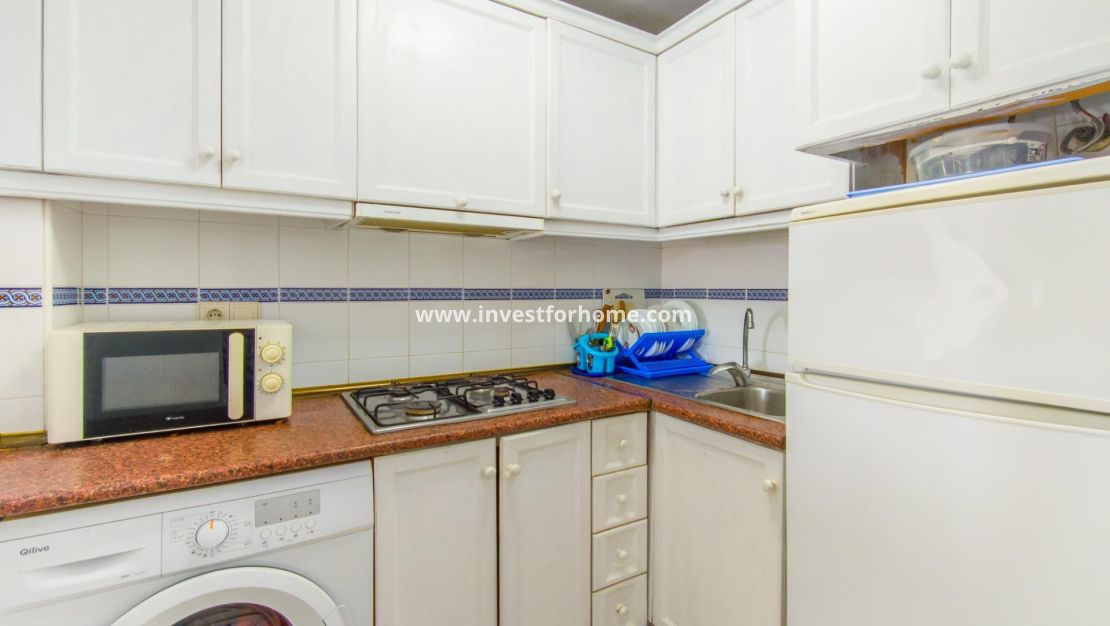 Verkoop - Appartement - Torrevieja - Estacion De Autobuses