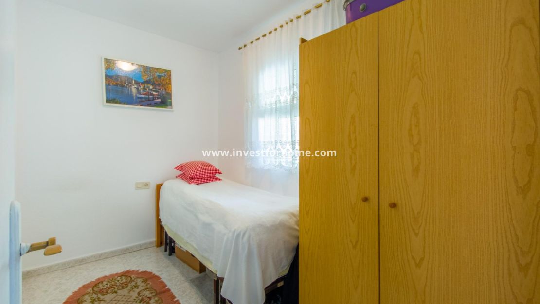 Verkoop - Appartement - Torrevieja - Estacion De Autobuses