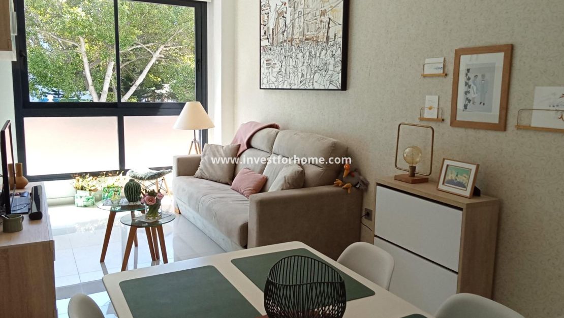 Verkoop - Appartement - Torrevieja - Estacion De Autobuses