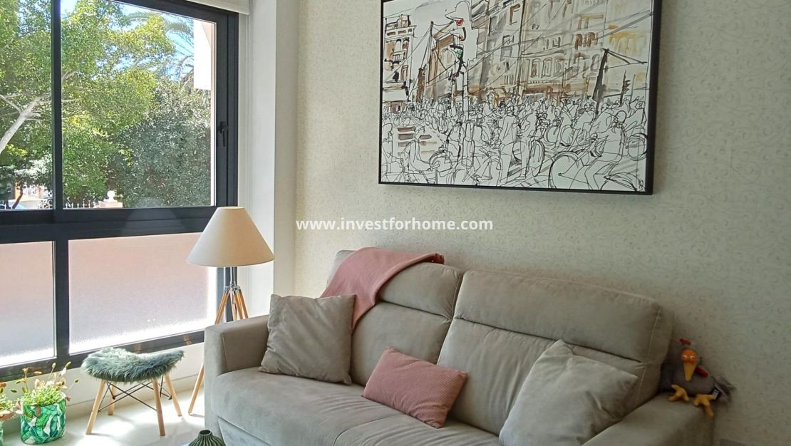 Verkoop - Appartement - Torrevieja - Estacion De Autobuses