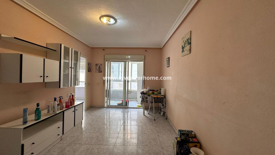Verkoop - Appartement - Torrevieja - Estacion De Autobuses