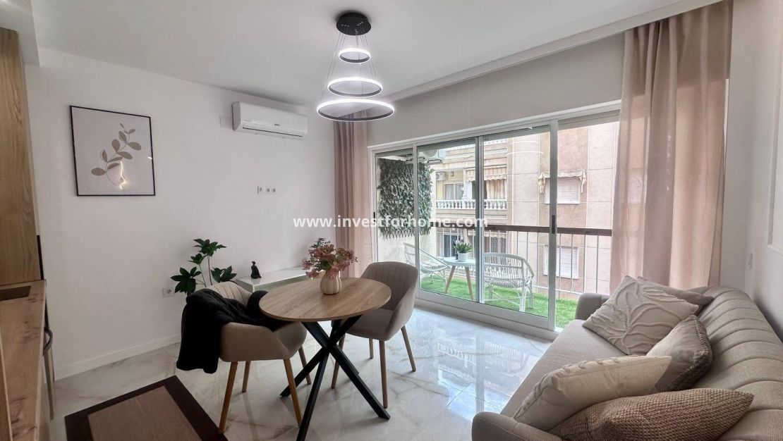 Verkoop - Appartement - Torrevieja - Estacion De Autobuses